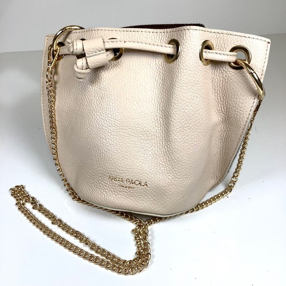 NWT Anna Paola Italian Genuine Leather Bucket Bag In Prosecco Beige w/Chain NEW - Picture 2 of 7